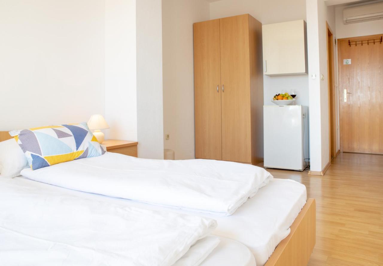 Steko Accomodations Makarska Dış mekan fotoğraf